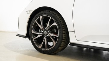 https://vehicle-cdn.autoleague.cloud/34110_1209149_5.jpg