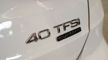 https://vehicle-cdn.autoleague.cloud/34110_1209177_8.jpg