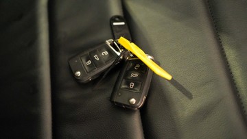 https://vehicle-cdn.autoleague.cloud/34110_1209184_21.jpg