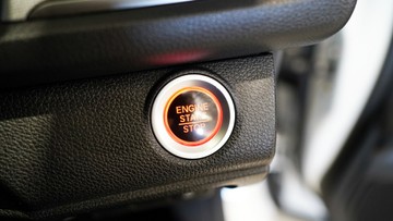https://vehicle-cdn.autoleague.cloud/34110_1209191_21.jpg
