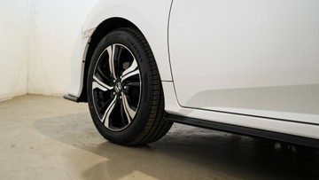 https://vehicle-cdn.autoleague.cloud/34110_1209191_4.jpg