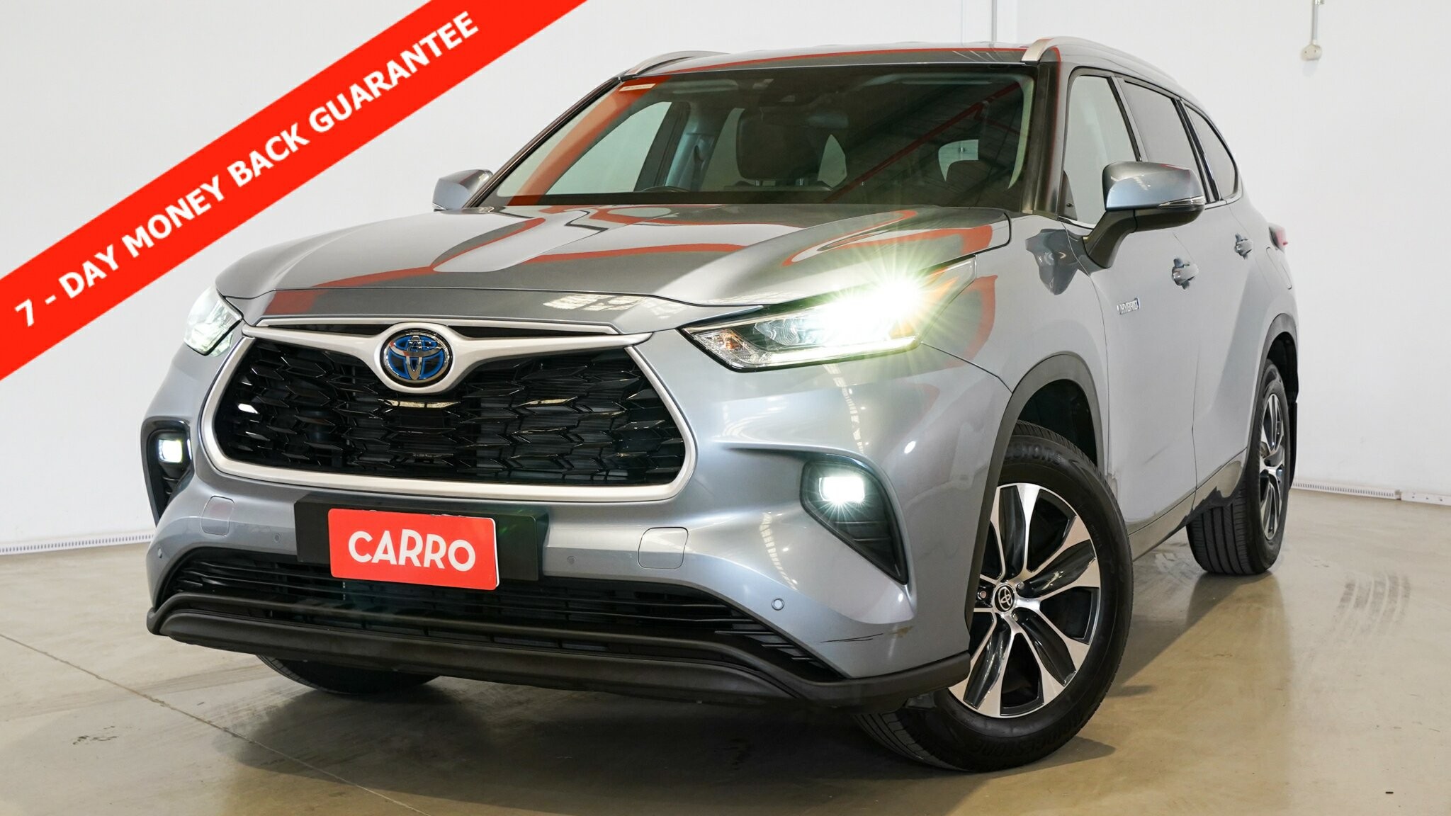 Toyota Kluger image 1
