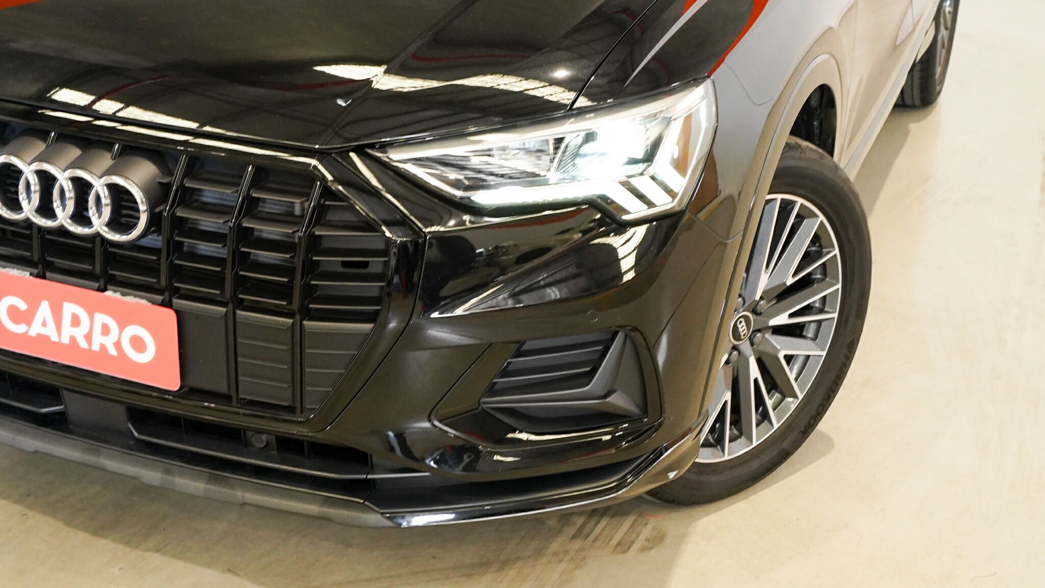 Audi Q3 image 2