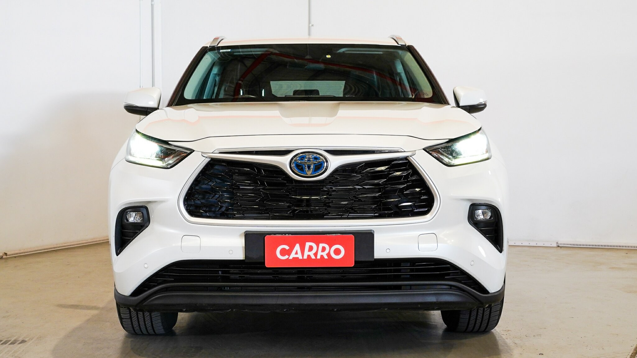 Toyota Kluger image 3
