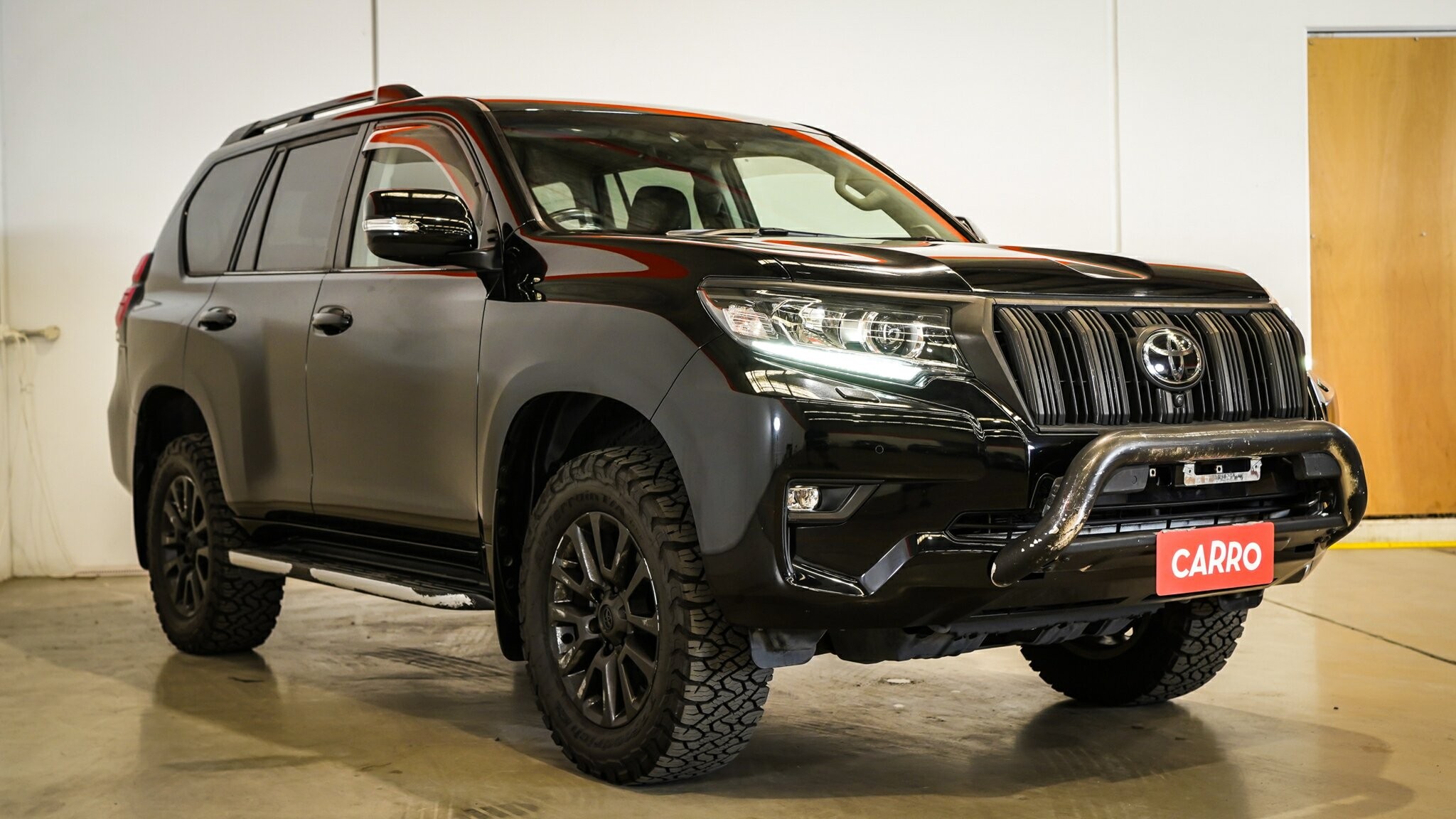 Toyota Landcruiser Prado image 4