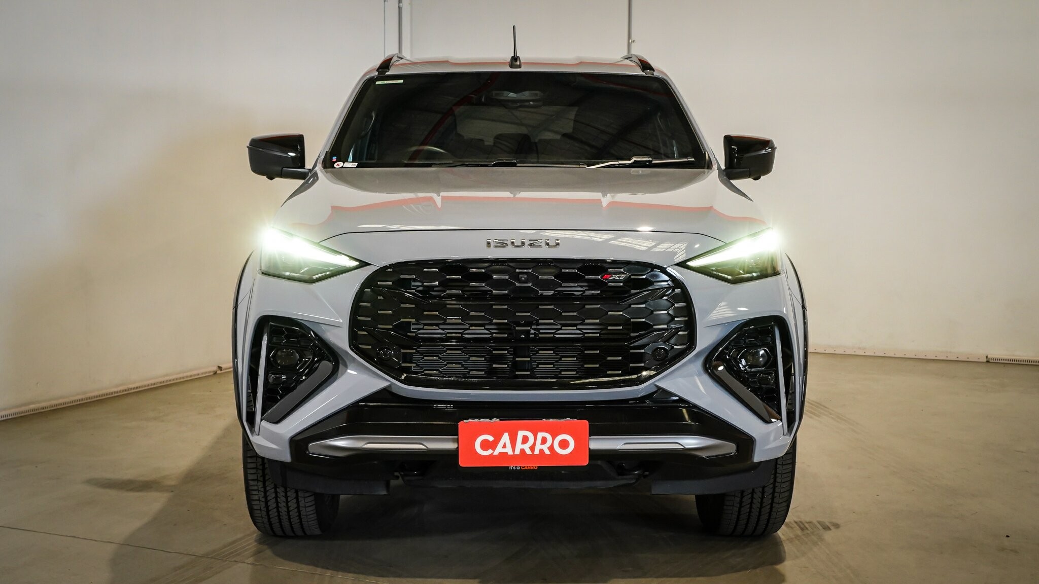Isuzu Mu-x image 3