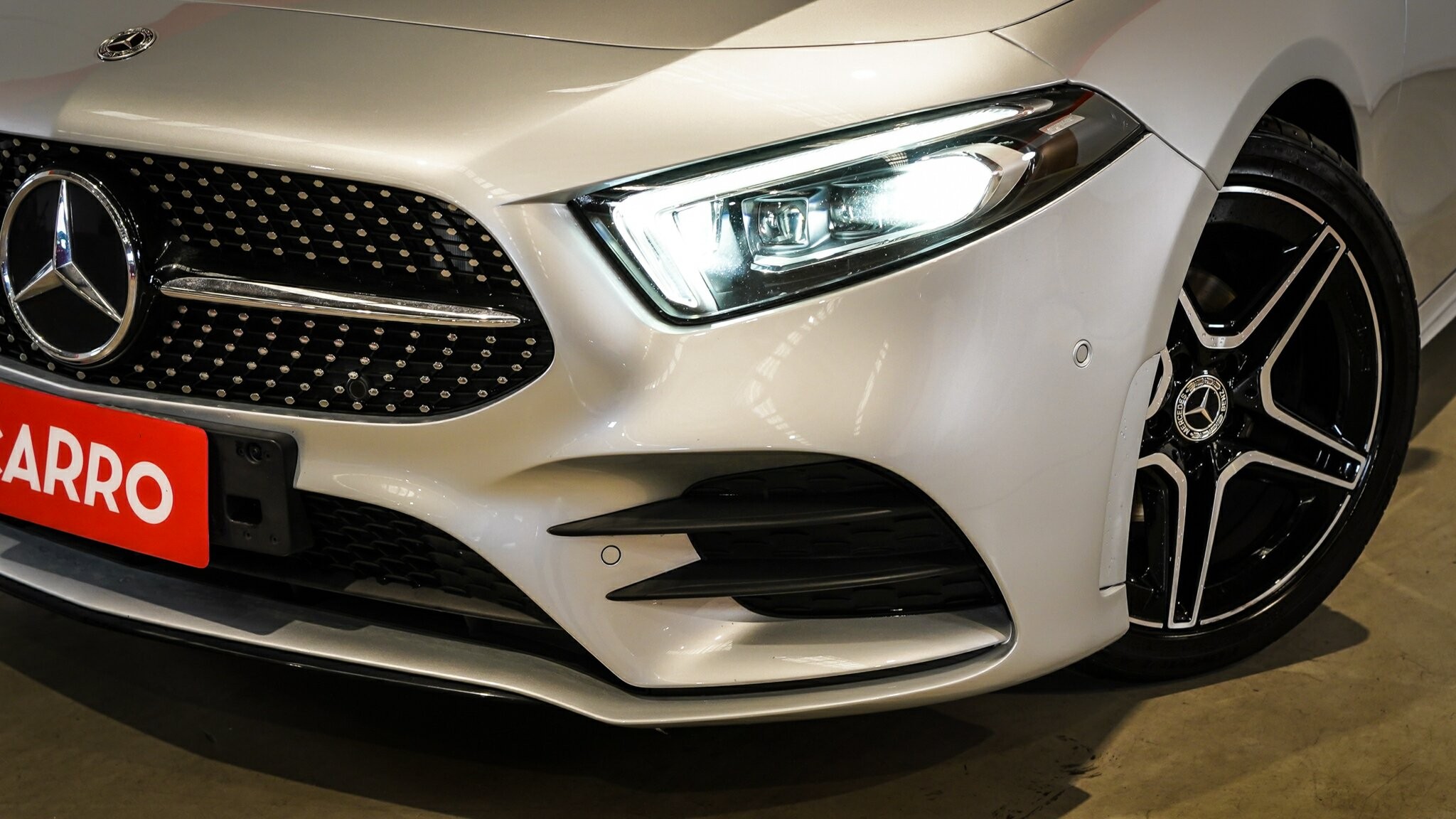 Mercedes Benz A-class image 2