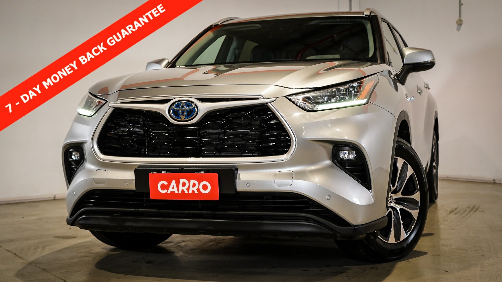 Toyota Kluger image 1