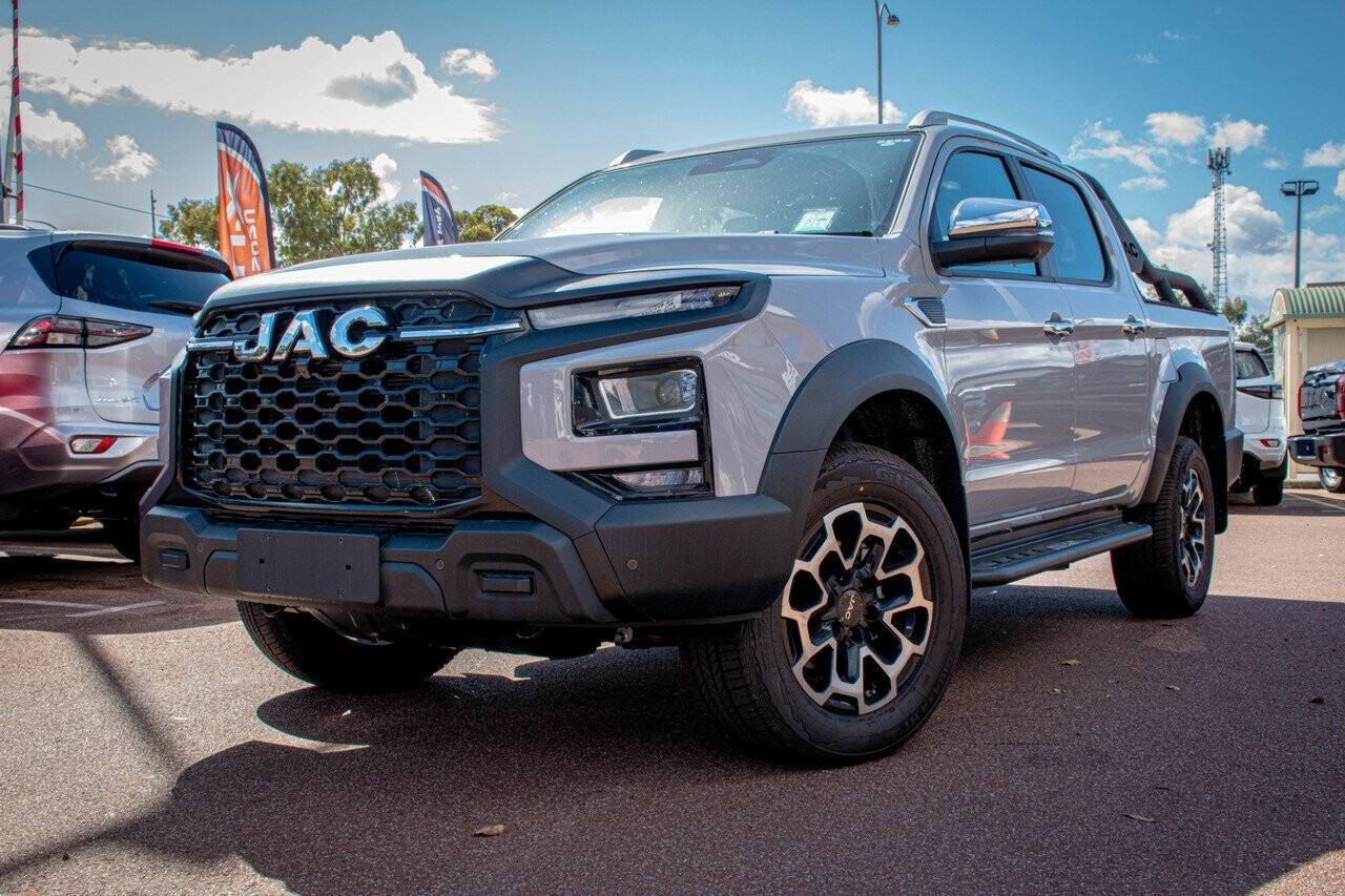 Jac T9 image 2