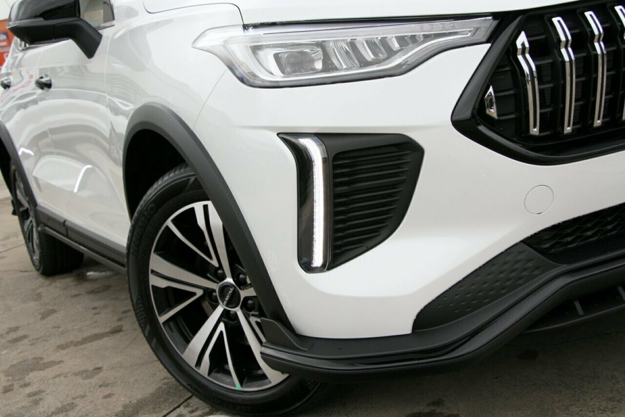 Gwm Haval Jolion image 2