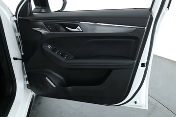 https://vehicle-cdn.autoleague.cloud/34486_801428_9.jpg
