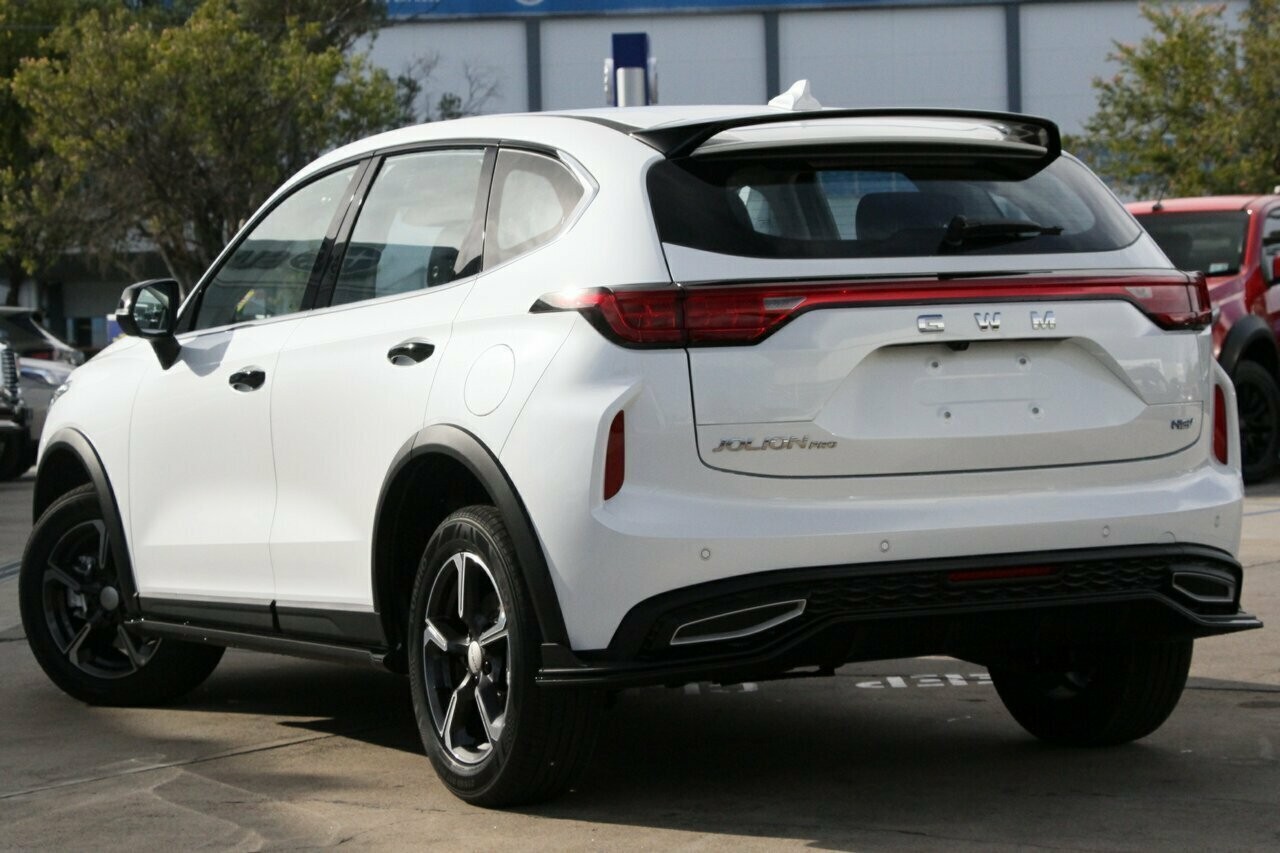 Gwm Haval Jolion image 3