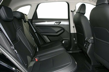 https://vehicle-cdn.autoleague.cloud/34486_805365_7.jpg