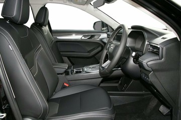 https://vehicle-cdn.autoleague.cloud/34486_805365_8.jpg