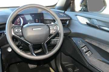 https://vehicle-cdn.autoleague.cloud/34486_805699_6.jpg