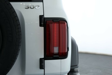 https://vehicle-cdn.autoleague.cloud/34486_805752_15.jpg