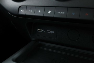 https://vehicle-cdn.autoleague.cloud/34486_805752_27.jpg