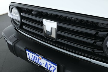 https://vehicle-cdn.autoleague.cloud/34486_805752_8.jpg