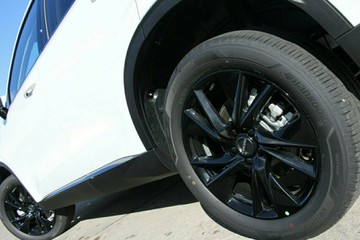 https://vehicle-cdn.autoleague.cloud/34486_818679_4.jpg