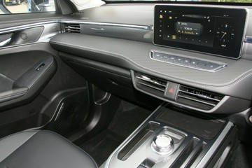 https://vehicle-cdn.autoleague.cloud/34486_822857_10.jpg