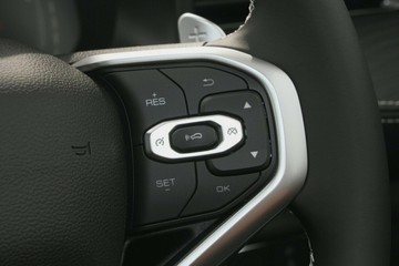 https://vehicle-cdn.autoleague.cloud/34486_822857_15.jpg