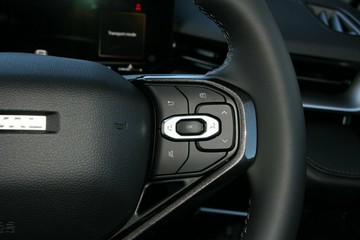 https://vehicle-cdn.autoleague.cloud/34486_822931_16.jpg