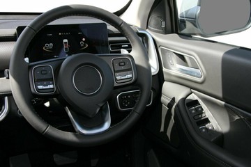 https://vehicle-cdn.autoleague.cloud/34486_831524_6.jpg