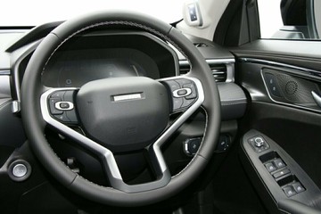 https://vehicle-cdn.autoleague.cloud/34486_831861_6.jpg