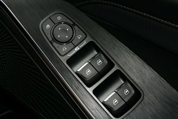 https://vehicle-cdn.autoleague.cloud/34486_836120_9.jpg