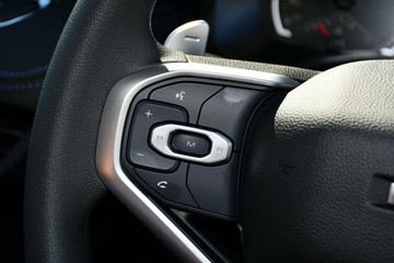https://vehicle-cdn.autoleague.cloud/34486_839986_14.jpg