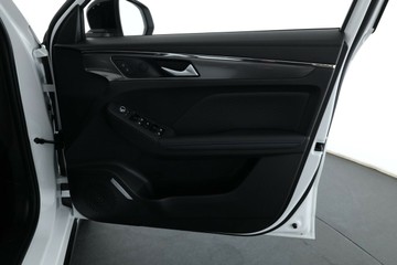 https://vehicle-cdn.autoleague.cloud/34486_840090_18.jpg
