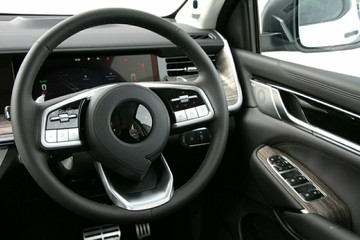 https://vehicle-cdn.autoleague.cloud/34486_840246_5.jpg