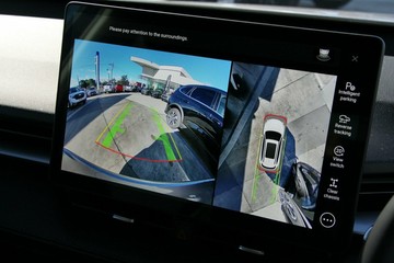 https://vehicle-cdn.autoleague.cloud/34486_841846_13.jpg