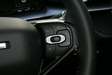https://vehicle-cdn.autoleague.cloud/34486_841849_14.jpg