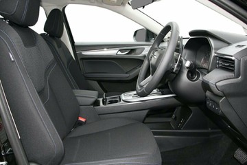 https://vehicle-cdn.autoleague.cloud/34486_844161_8.jpg