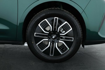 https://vehicle-cdn.autoleague.cloud/34486_844373_4.jpg