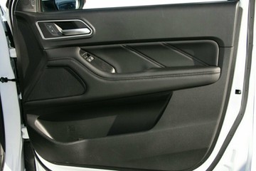 https://vehicle-cdn.autoleague.cloud/34486_848830_18.jpg