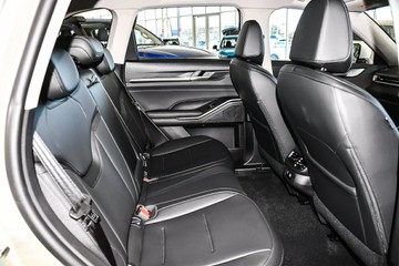 https://vehicle-cdn.autoleague.cloud/34486_849120_8.jpg