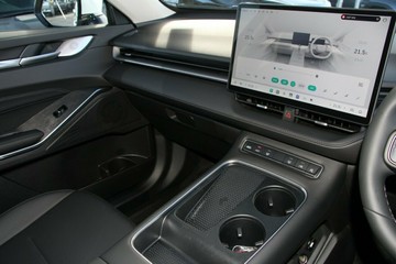 https://vehicle-cdn.autoleague.cloud/34486_849205_10.jpg