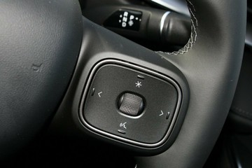 https://vehicle-cdn.autoleague.cloud/34486_849205_15.jpg