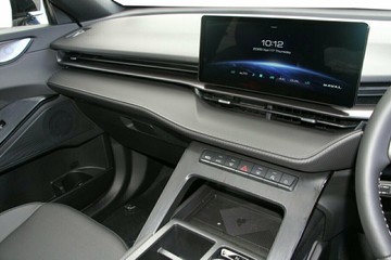 https://vehicle-cdn.autoleague.cloud/34486_849373_10.jpg