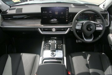 https://vehicle-cdn.autoleague.cloud/34486_849590_5.jpg
