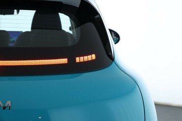 https://vehicle-cdn.autoleague.cloud/34486_854744_6.jpg