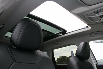 https://vehicle-cdn.autoleague.cloud/34486_860907_12.jpg