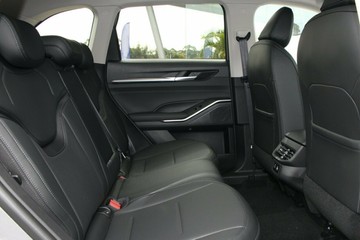 https://vehicle-cdn.autoleague.cloud/34486_860907_7.jpg