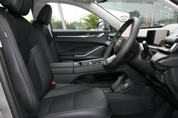 https://vehicle-cdn.autoleague.cloud/34486_860907_8.jpg