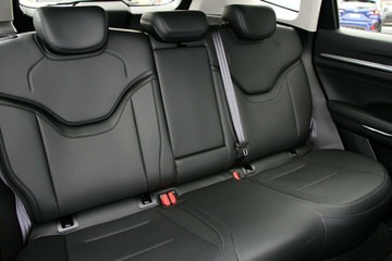 https://vehicle-cdn.autoleague.cloud/34486_860907_9.jpg