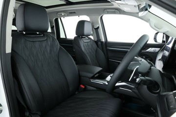 https://vehicle-cdn.autoleague.cloud/34486_861100_18.jpg