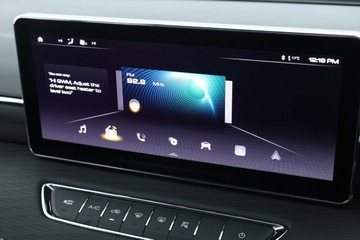 https://vehicle-cdn.autoleague.cloud/34486_8801426_23.jpg