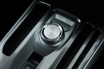 https://vehicle-cdn.autoleague.cloud/34486_8801426_27.jpg